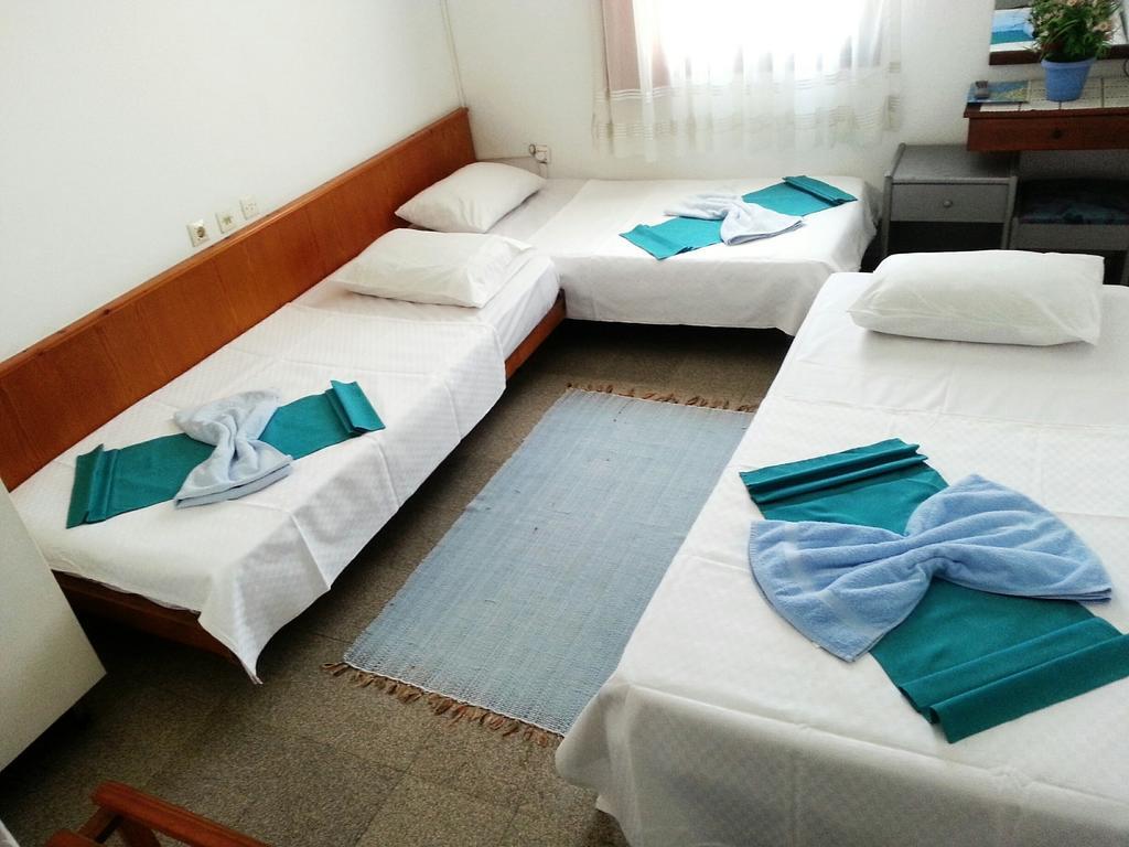 Parmis Rooms Çeşme 客房 照片