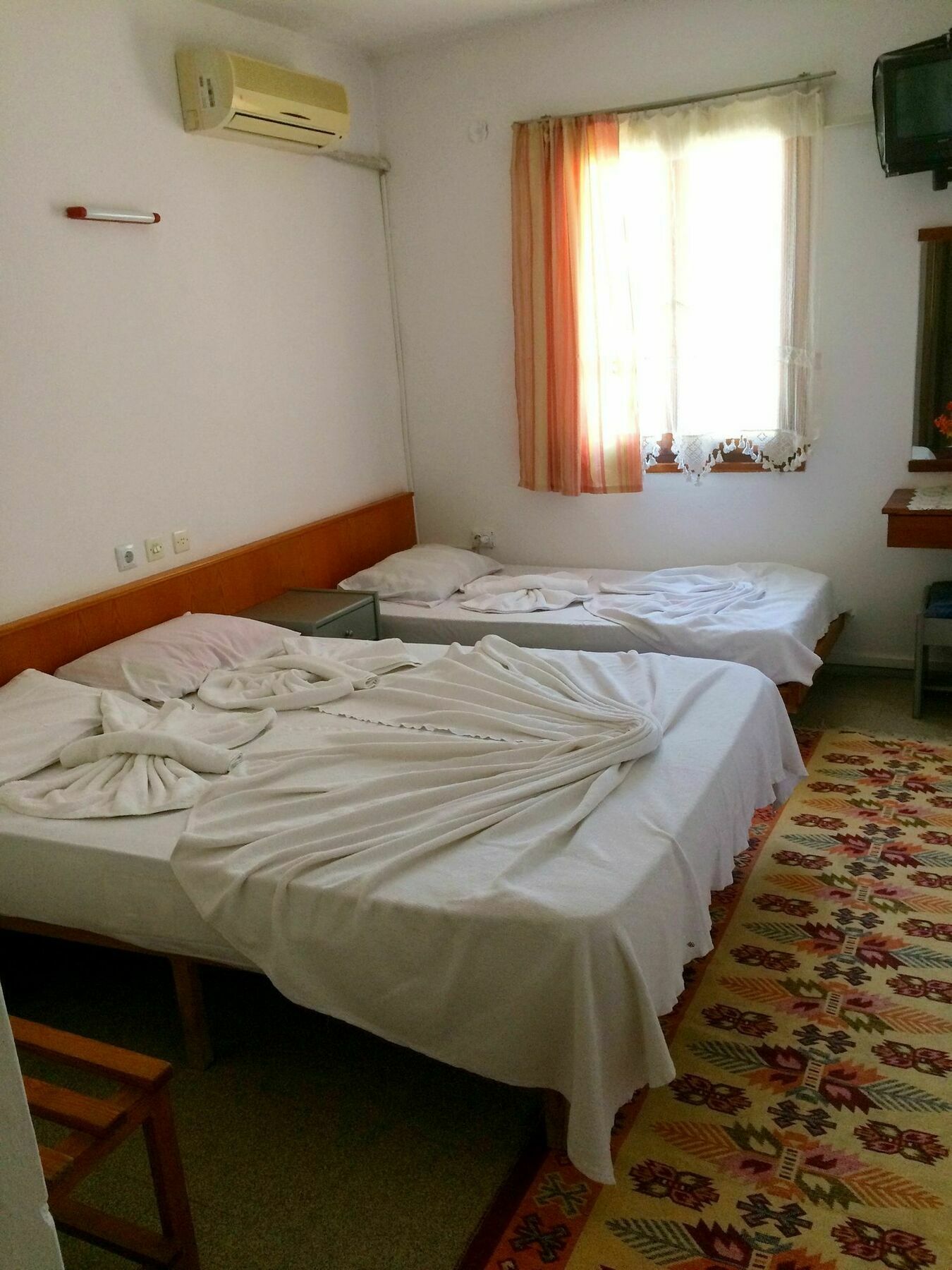 Parmis Rooms Çeşme 外观 照片